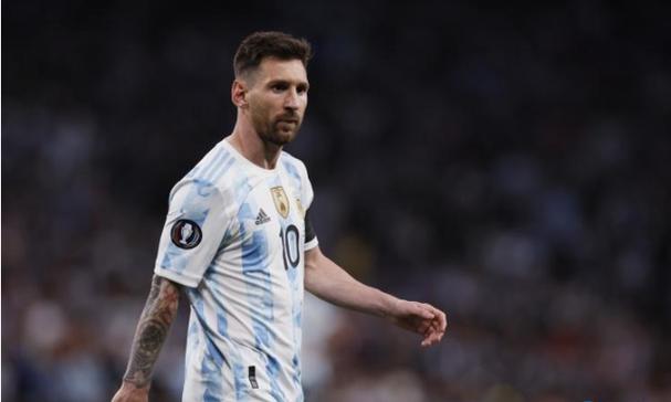 馆Go丨暴雨不涝 酷暑不蔫 工体草坪如何“扛”住极限挑战？